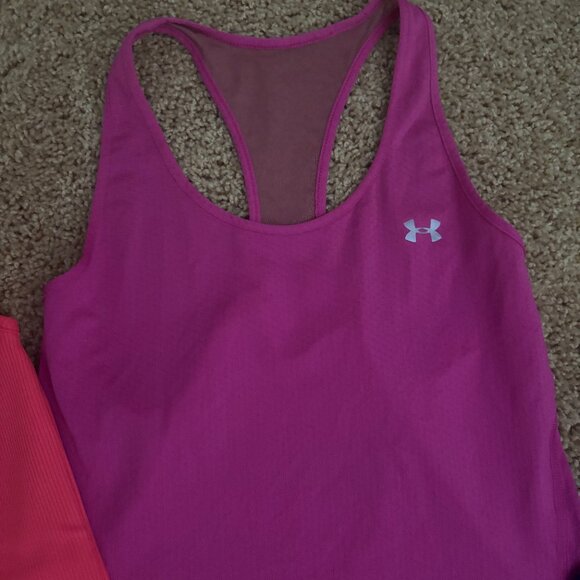 Under Armour Tank Tops - Picture 4 of 10